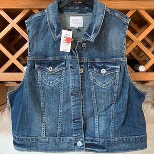 Torrid Jean Vest Size 3